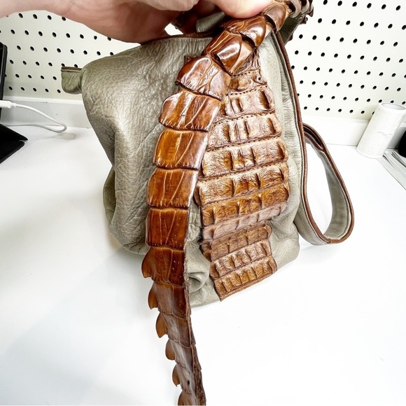 Moo Moo Designs | Crocodile & Leather Handbag - Picture 5 of 8